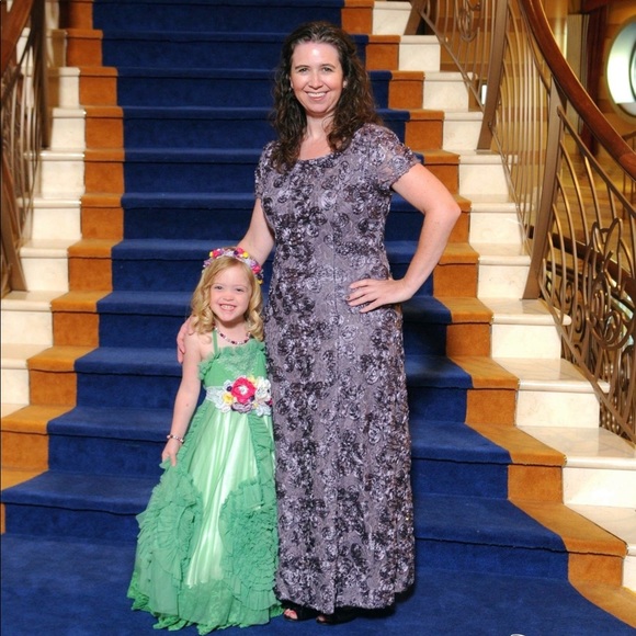 Dresses & Skirts Style Party Host 6/17 ~ Jennifer - Picture 1 of 1